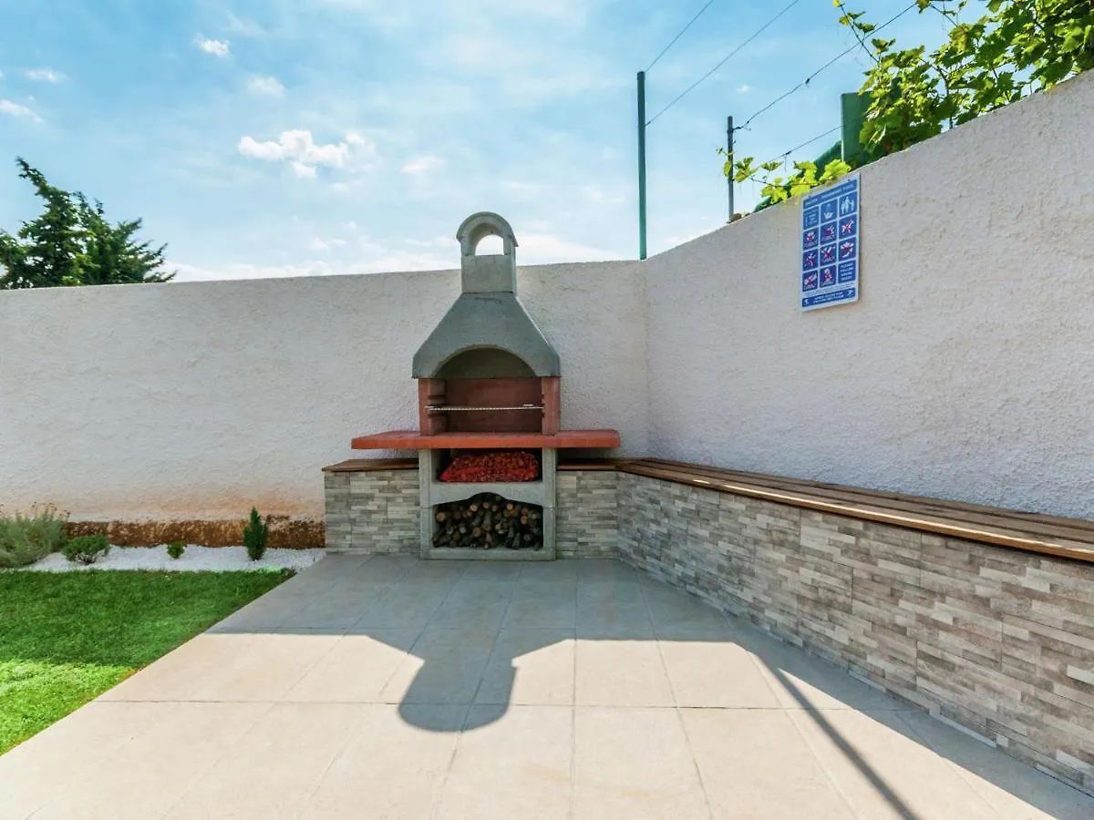 Comfortable Villa In Пула 0*,  Хорватия